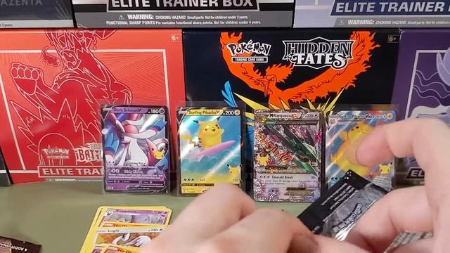 Opening a Celebrations Dark Sylveon V Tin смотреть онлайн
