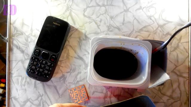 Вибротравление печатной платы. Быстрое травление смотреть онлайн