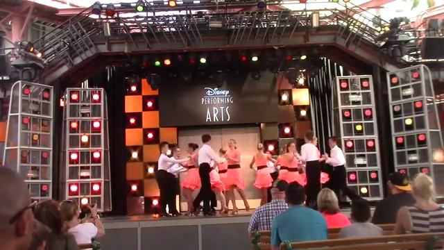 CMS black light samba смотреть онлайн