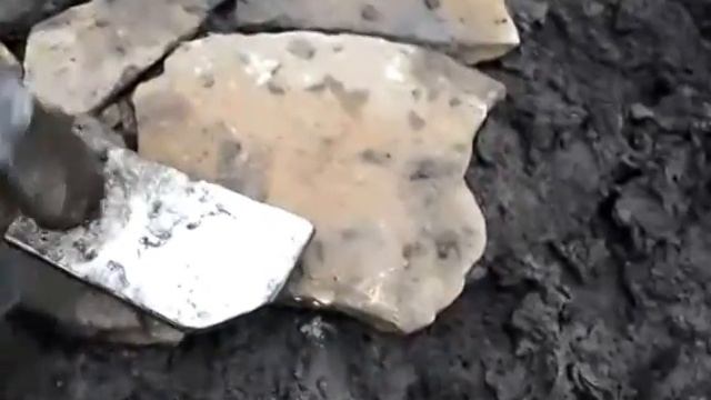 Лёгкий способ облагородить проблемные места во дворе диким камнем . Эконом вариант смотреть онлайн