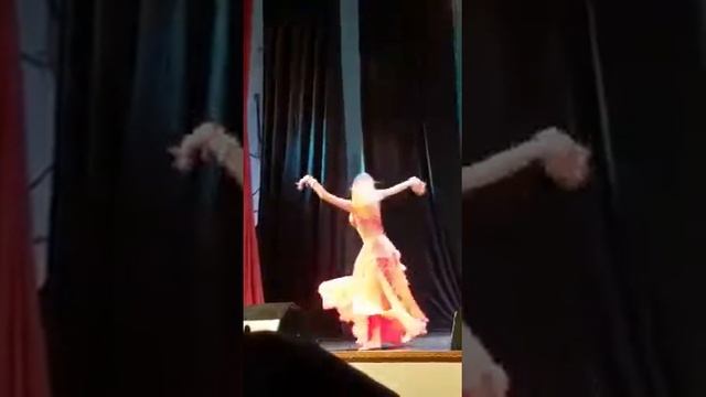 Сандлер Елизавета/Sandler Elizaveta - эстрадная песня . Восточный танец . 09 04 2016 смотреть онлайн