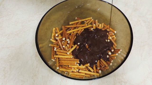 Шоколадные гнезда из соломки смотреть онлайн