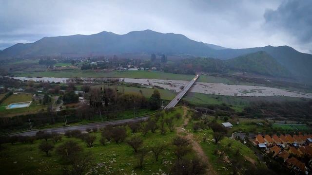 Timelapse de gopro 8 y dji mini 2 en la lluvia de la región metropolitana Chile смотреть онлайн