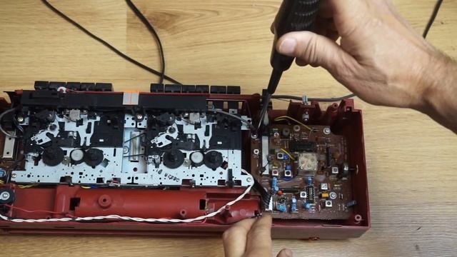 Sanyo M W703K. Lucky Thanksgiving Turkey или спасти рядовую индейку. смотреть онлайн