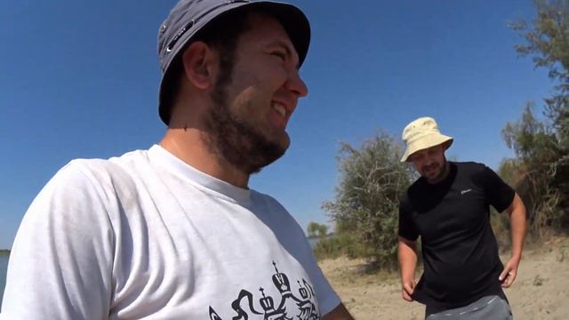 С Каратала на ИЛИ , Пока тушки В поисках рыбы смотреть онлайн