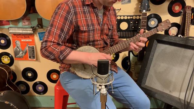 1880s Buckbee-made Tremonte 5-string pony banjo смотреть онлайн