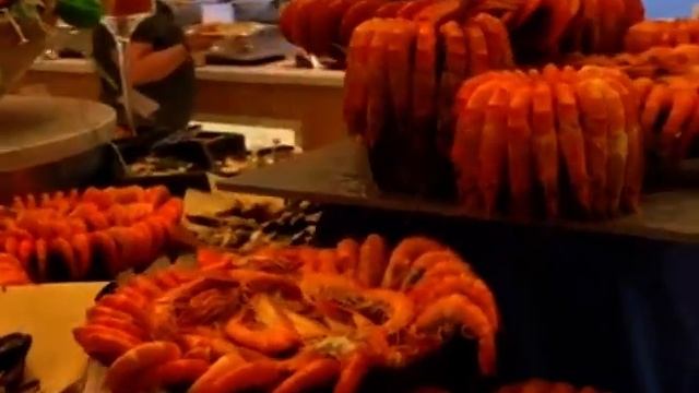 Miramare Beach Hotel, Side