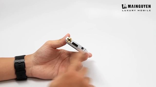Khui hộp máy nghe nhạc Sony Walkman ZX1 - www.mainguyen.vn смотреть онлайн
