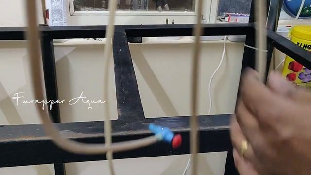 Aquarium Air Pipe Changing смотреть онлайн