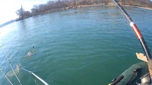 Новотроицкое водохранилище....рыбалка на горячке