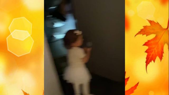 Эммануил Виторган с женой Ириной Млодик и дочками Кларой и Этель побывал на вечеринке смотреть онлайн