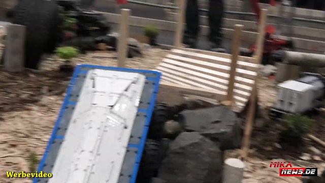 Lego Technic - Der Tatra T813 8x8 PROFA auf der modell hobby spiel смотреть онлайн