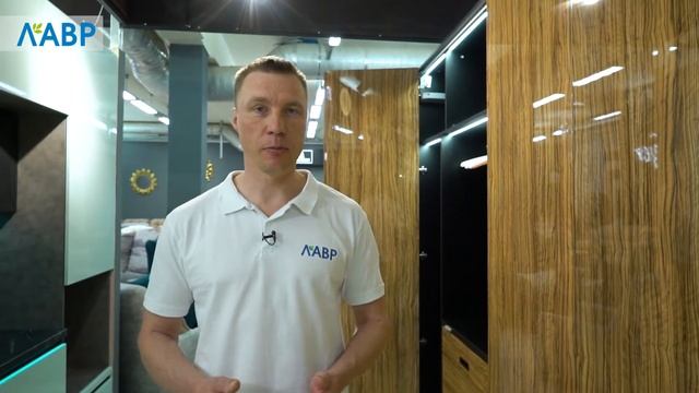 Создаем компактный и стильный шкаф "в потолок": обзор WingLine L от Hettich смотреть онлайн