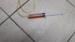 Полная замена тормозной жидкости на мотоцикле.