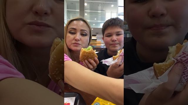День рождение Андрея , 13 лет, Япония ( один день веселья) смотреть онлайн