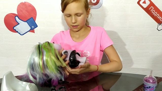ПУПСИ ЕДИНОРОГ КАКАЕТ СЛАЙМОМ ??? Poopsie Surprise Unicorn