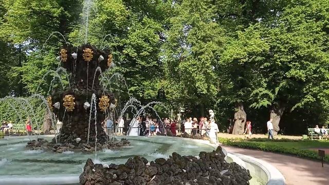Летний сад Фонтан Коронный смотреть онлайн