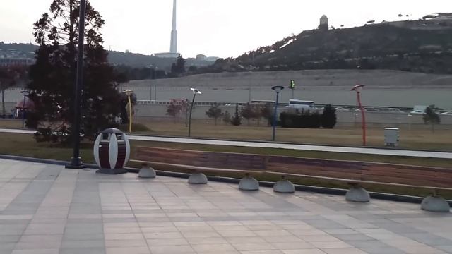 Баку, Бульвар. Короткое видео о моем городе) смотреть онлайн