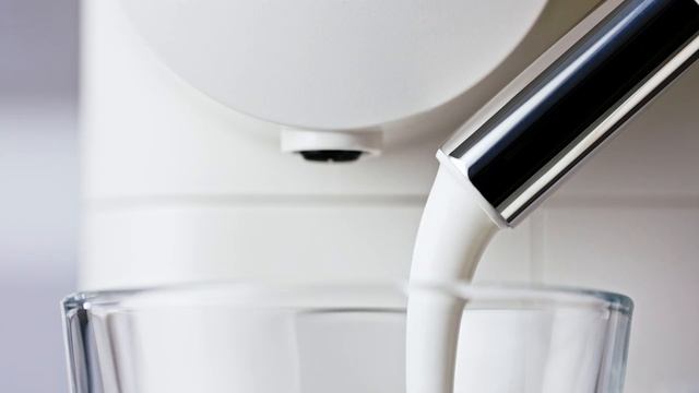 Nespresso Lattissima One | PL смотреть онлайн