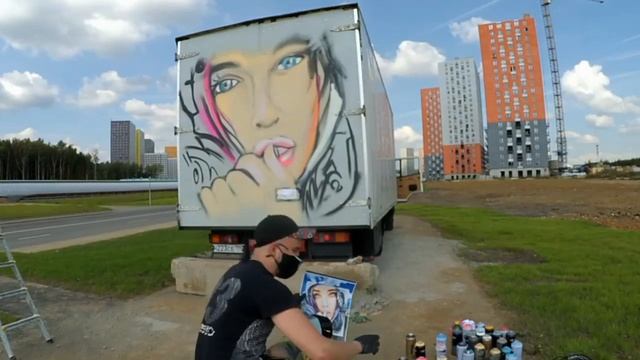 "аэрография" или художественная роспись ворот грузовика смотреть онлайн