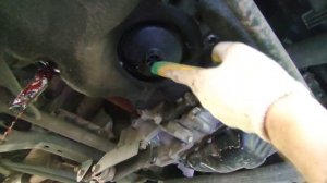 Renault Arkana слив масла с фильтра