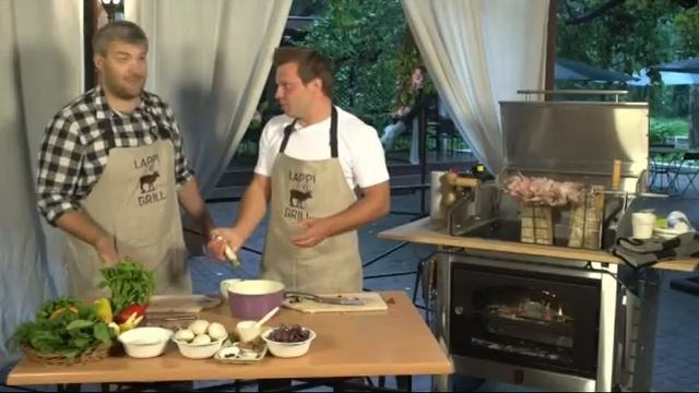 Пироги с персиками и шафраном