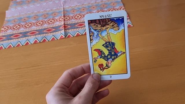 Роль и значение перевернутых карт в раскладах Таро. Как и зачем использовать? смотреть онлайн