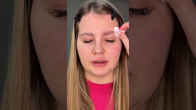 ЛАМИНИРОВАНИЕ БРОВЕЙ брови были не из легких. Апексы отсутствовали, перещипанные. смотреть онлайн