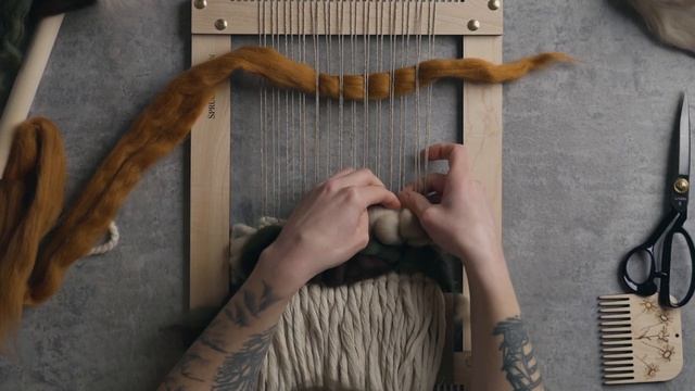 Weave With Me (weaving a mini woven wall hanging) смотреть онлайн