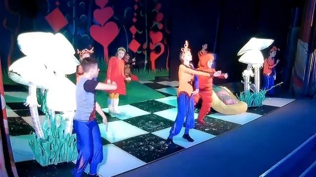 МКЦ Сон в новогоднюю ночь смотреть онлайн