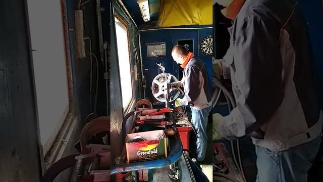 Правка литых дисков в Оренбург дёшево. смотреть онлайн