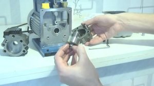 Разборка вакуумного насоса Value VE225N