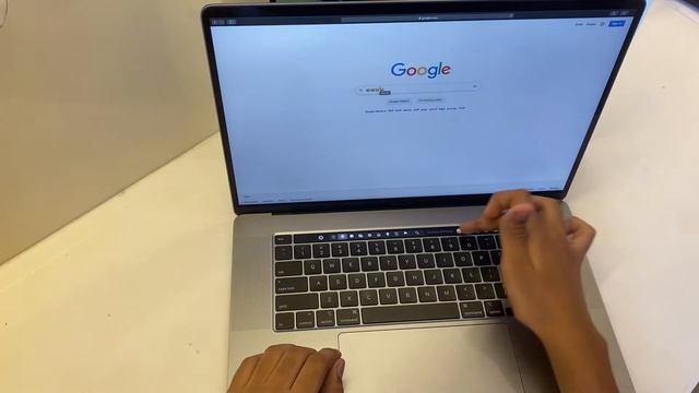MacBook Pro 16": Unboxing and Differences from MacBook Air 2016!! смотреть онлайн