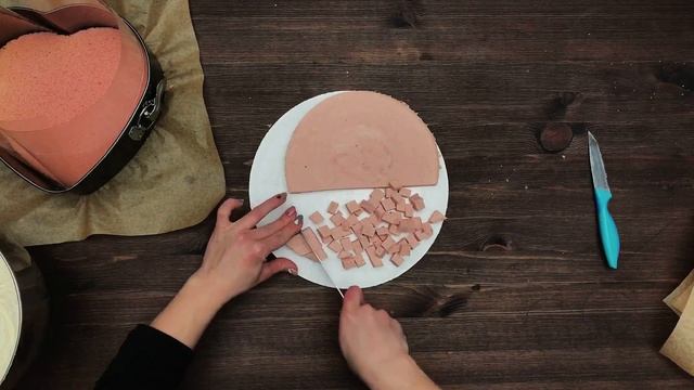 Готовим Торт Pink Velvet смотреть онлайн