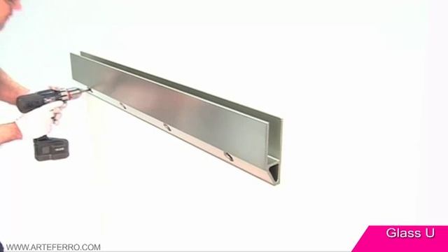 Glass U (Крепление стеклянных ограждений) смотреть онлайн
