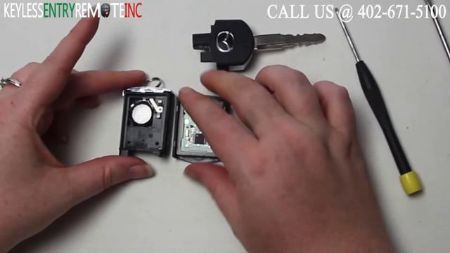 How To Replace A 2007 - 2015 Mazda CX 9 Key Fob Battery смотреть онлайн
