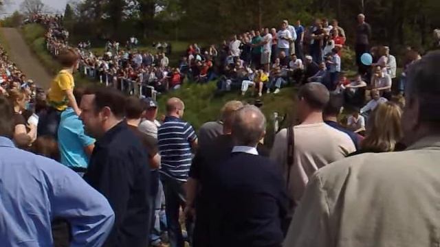 BOO Hill Climb - Fiat Bravo's @ Brooklands Test Hill смотреть онлайн