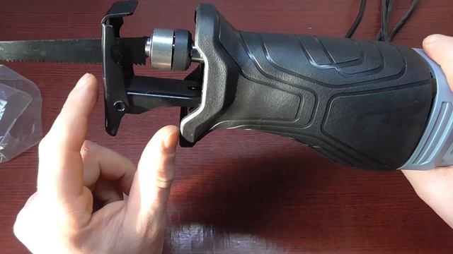 электрическая сабельная пила и набор лезвий WORKPRO смотреть онлайн