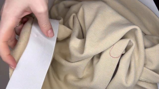 Как сшить костюм из трикотажа своими руками. Джемпер и юбка. смотреть онлайн