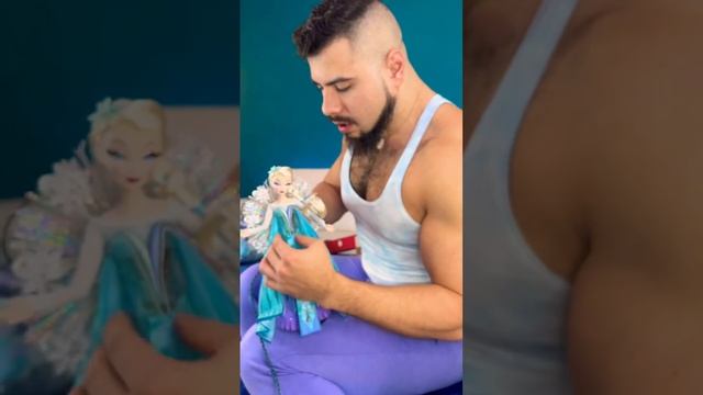 Elsa Frozen Christmas Tree #elsa #frozen #christmas смотреть онлайн