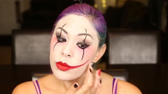 Harley Quinn Cosplay - Makeup Tutorial смотреть онлайн