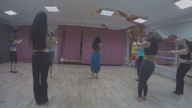 Восток. Преподаватель - Алика. Студия танца "J - Loft" смотреть онлайн