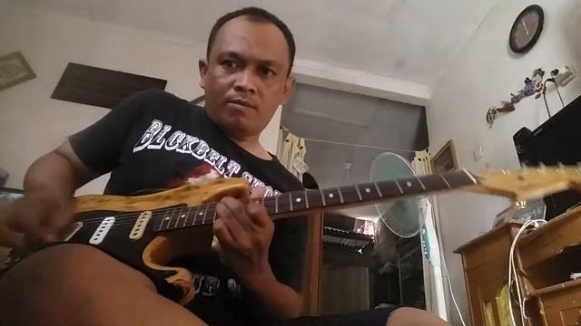 fender Stratocaster Mexico'94- Cek Sound Gitar Review смотреть онлайн