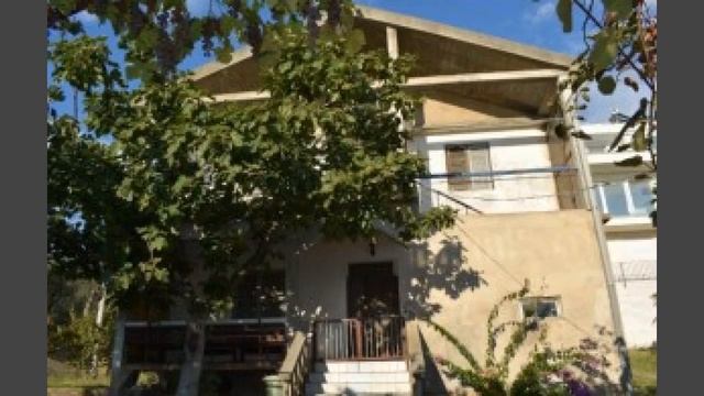 Дом с участком в Баре смотреть онлайн