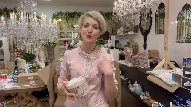 ОТКРЫВАЕМ ПОСЫЛКУ ИЗ ФРАНЦИИ ✅НОВАЯ КОЛЛЕКЦИЯ ОТ МАТИЛЬДЫ М #париж #франция #парфюмерия #подарки смотреть онлайн