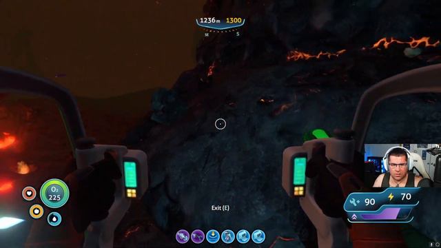 Subnautica Playthrough Ep24.5 - First look at the Sea Dragon смотреть онлайн