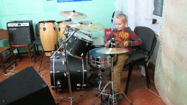 Kelly Clarkson - Stronger (What Doesn't Kill You) - Ilya Varfolomeyev 8 Years - Drum Cover
