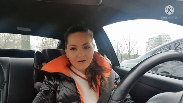 Что с разводом?•Случай на работе• Как проходит выходной?• Подготовка к Рождеству. смотреть онлайн