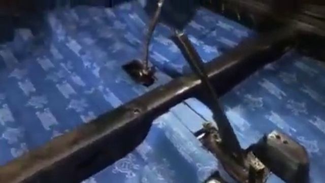 Шумоизоляция пола позволяет снизить уровень шума от колес, трансмиссии и двигателя и подвески смотреть онлайн