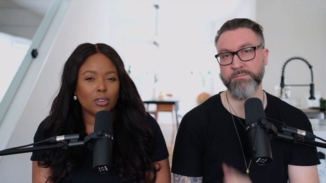 HOW TO USE CHATGPT FOR YOUR BUSINESS: Easy ChatGPT tips to market and grow your business смотреть онлайн